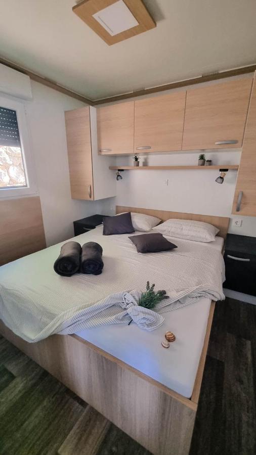 Luxury Mobile Homes Klenovica Esterno foto