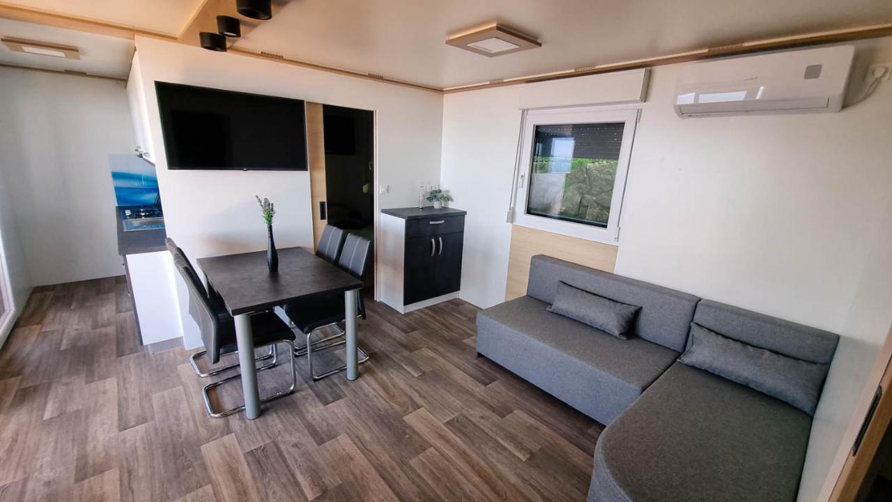 Luxury Mobile Homes Klenovica Esterno foto